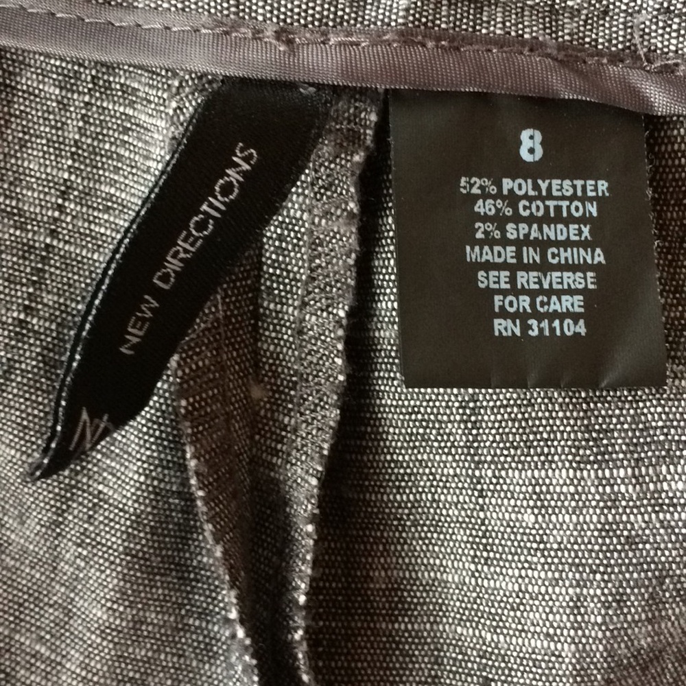 Gray capris - Picture 2 of 3